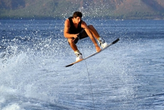  Renta de material de wakeboard Marsella 